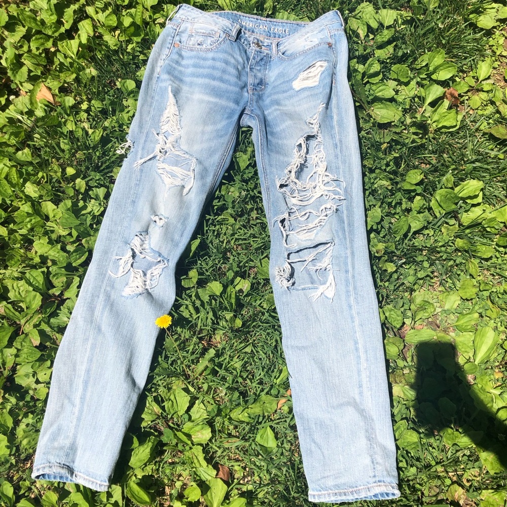 American Eagle boyfriend jeans